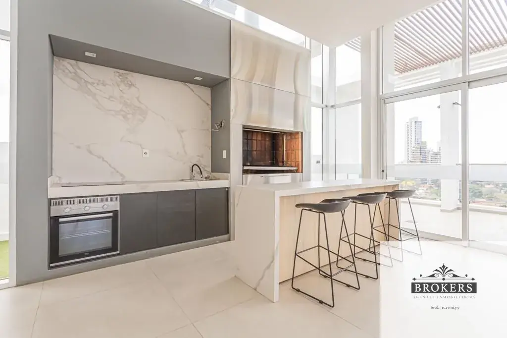 2-Bedroom Apartment for Sale in Carmelitas, Asunción - Image 19