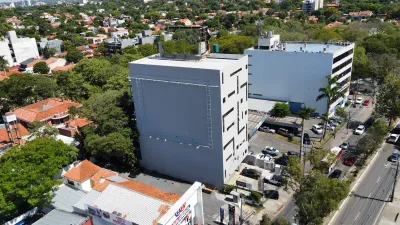Office of 336m² for Rent in San Cristobal, Asunción