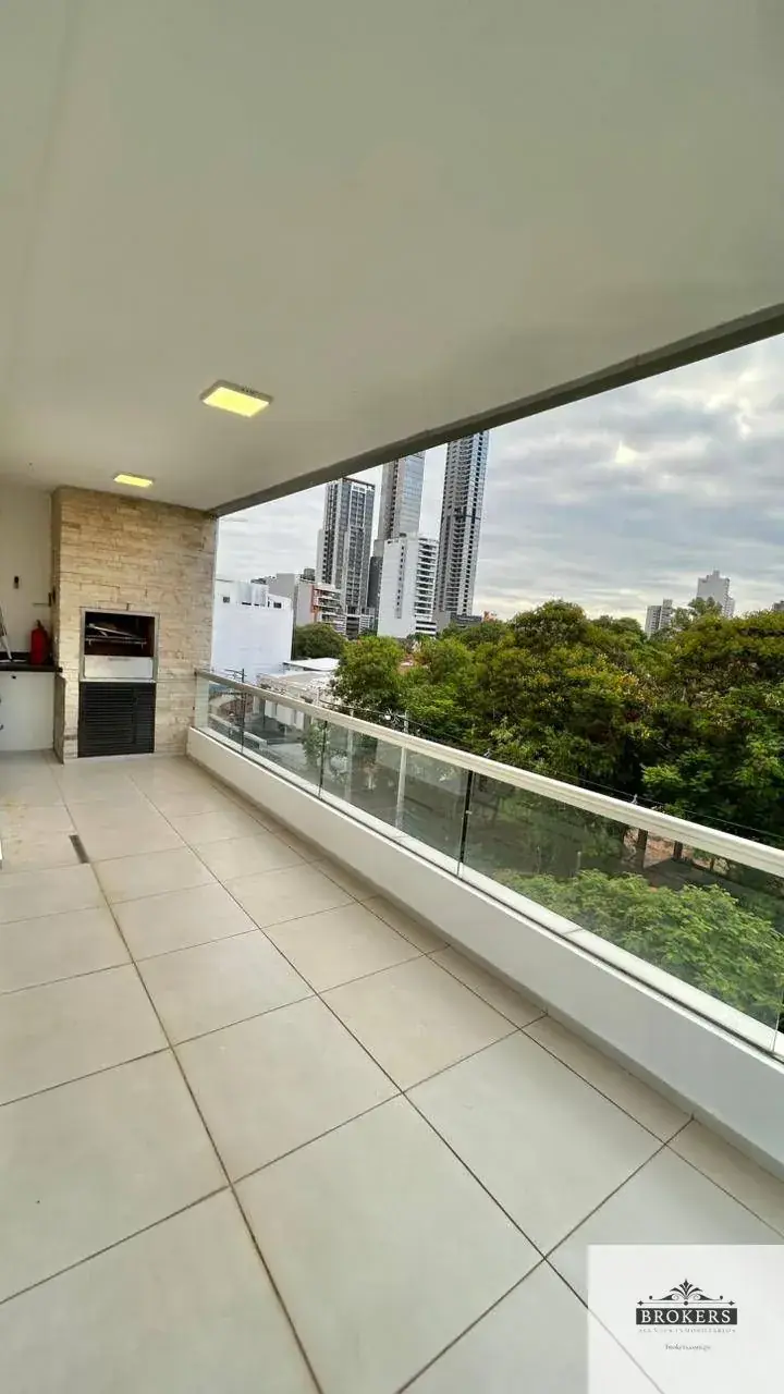 2-Bedroom Apartment for Sale in Madame Lynch, Asunción - Image 6