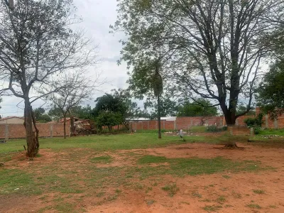 Terreno de 840m² en Venta en Isla Bogado, Luque
