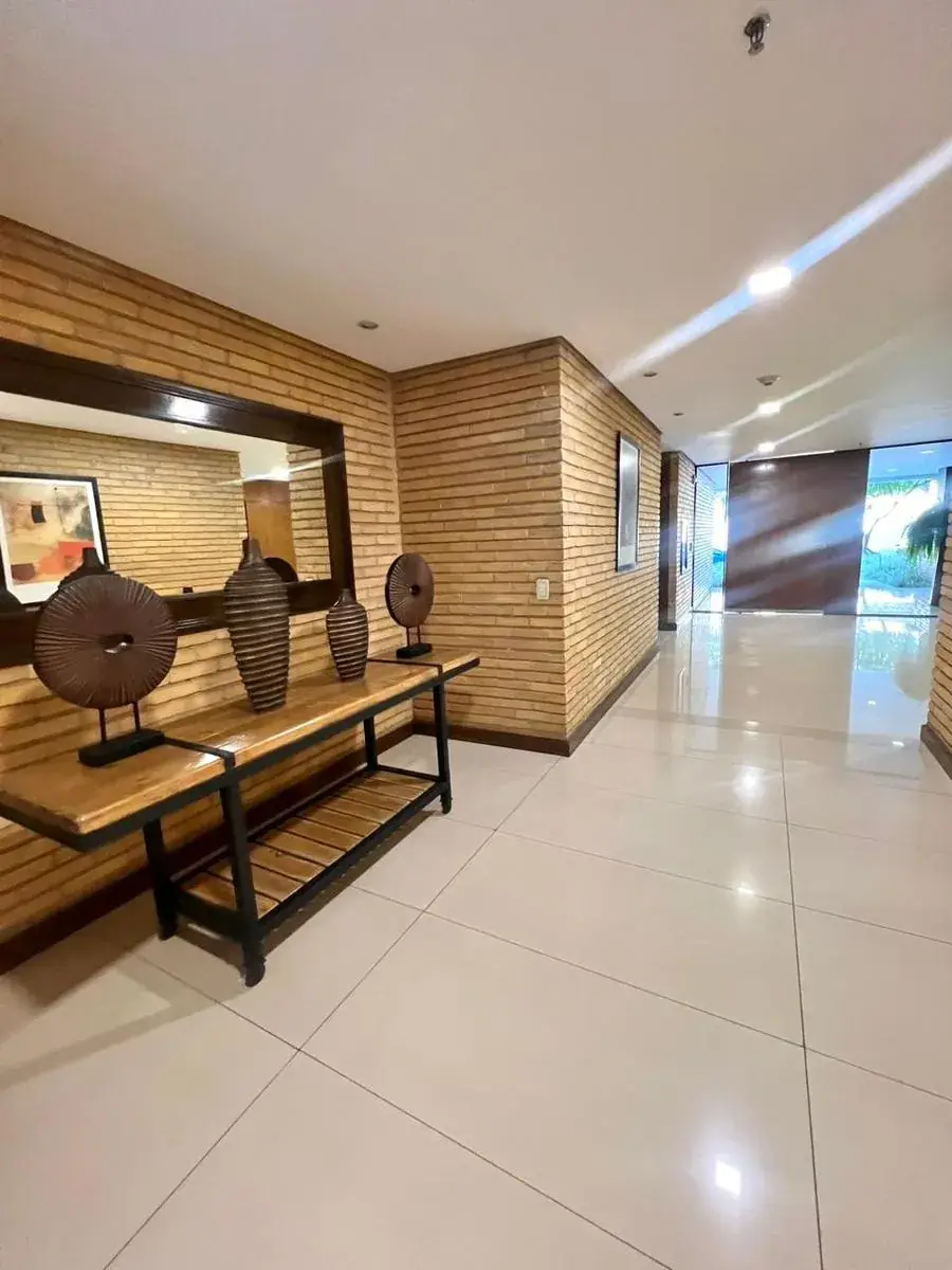 Departamento de 3 dormitorios en Venta en Recoleta, Asunción - Image 3