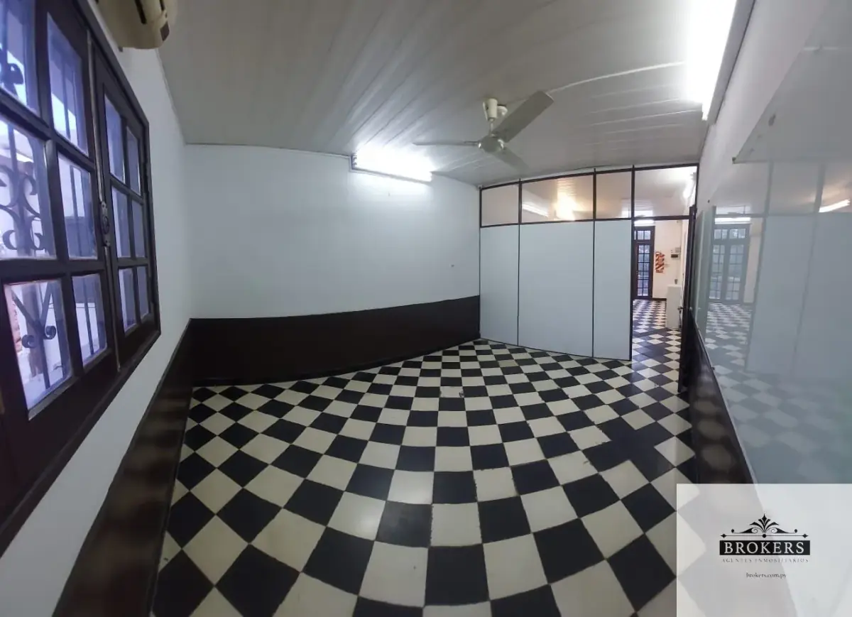 Office of 160m² for Rent in Ciudad Nueva, Asunción