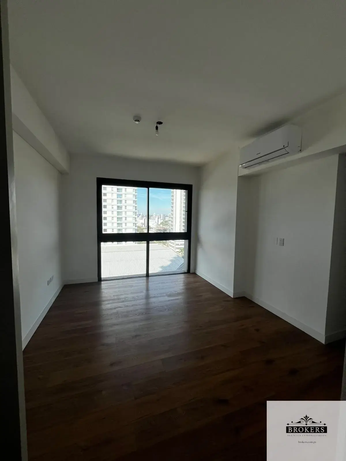 Apartamento de 3 quartos à venda em Las Lomas (Carmelitas), Assunção - Image 10