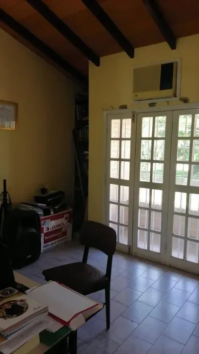 3-Bedroom House for Sale in Lambaré