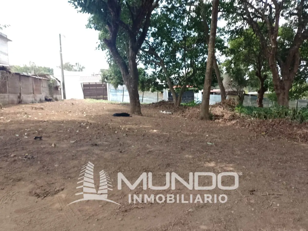 250m² Lot for Sale in San Lucas Sacatepéquez - Image 5