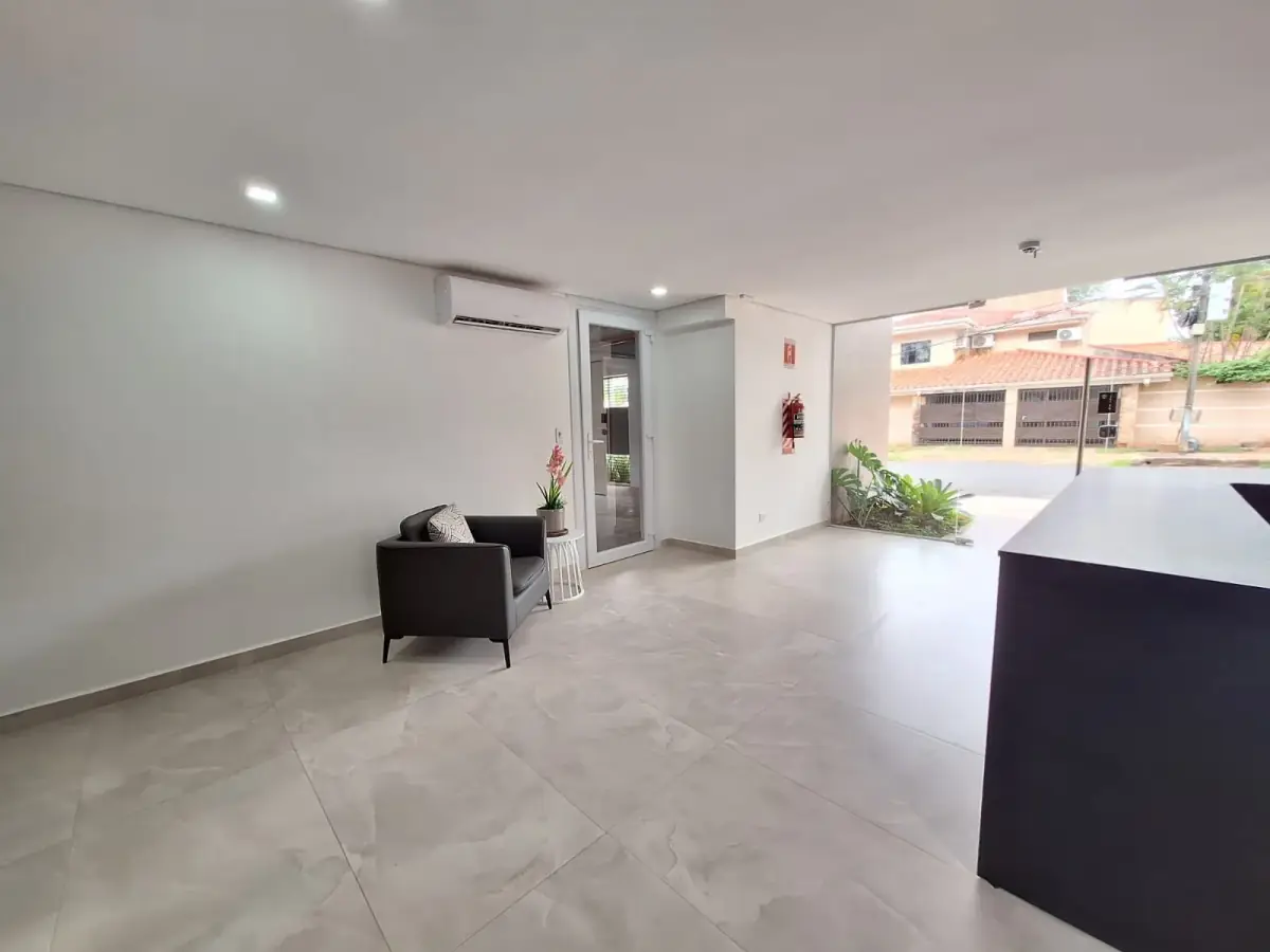 Departamento de 2 dormitorios en Venta en San Cristóbal, Asunción - Image 8