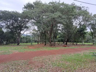 Terreno de 1.500m² à Venda em Areguá