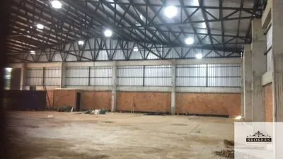Warehouse of 1,001m² for Sale in San Blas, San Antonio