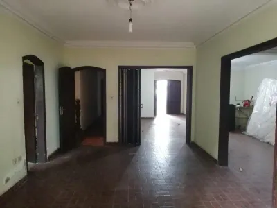 Casa de 4 dormitorios en Venta en Villa Morra, Asunción
