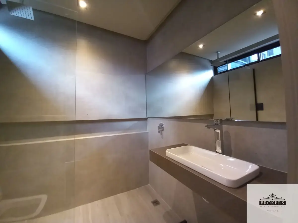 2-Bedroom Apartment for Sale in Herrera, Asunción - Image 20