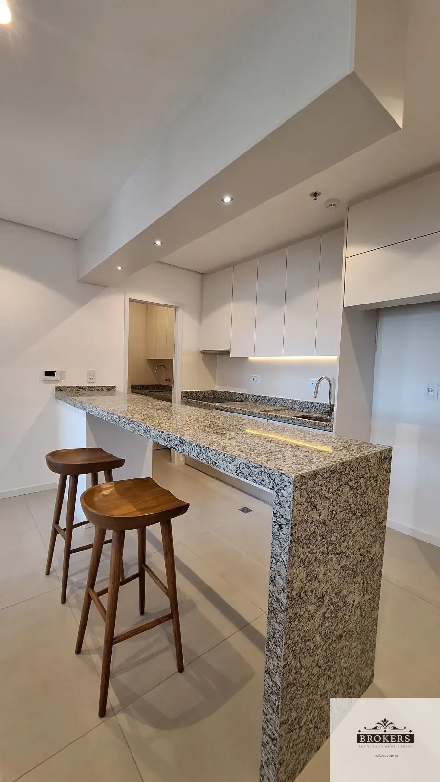 Apartamento de 1 dormitório para Aluguel em Ycuá Satí, Assunção - Image 11
