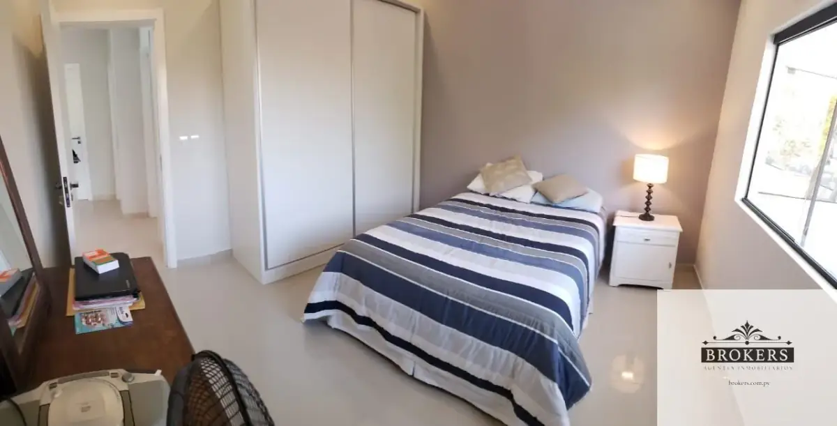 4-Bedroom House for Sale in Loma Merlo, Luque - Image 16
