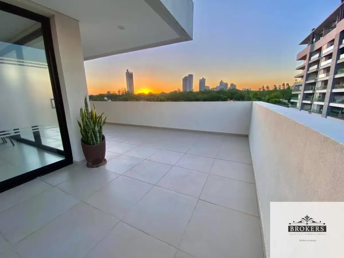 Departamento de 2 dormitorios en Venta en Ycuá Satí, Asunción - Image 3