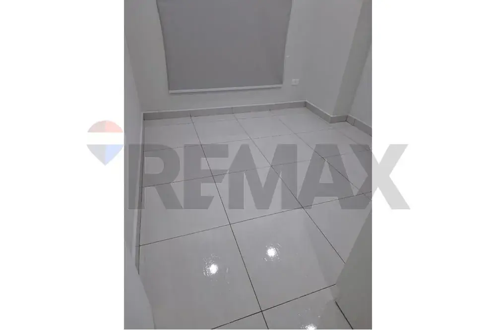 1-Bedroom Apartment for Sale in Segundo Barrio, Luque - Image 7