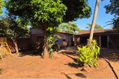Casa de 2 dormitorios en Venta en Encarnación