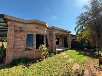 Casa de 2 dormitorios en Venta en San Luis, Mariano Roque Alonso