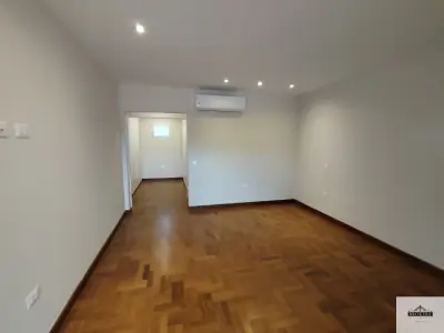 Casa de 5 dormitorios en Alquiler en Mariscal Estigarribia, Asunción