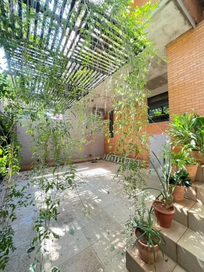 3-Bedroom House for Sale in Madame Lynch, Asunción