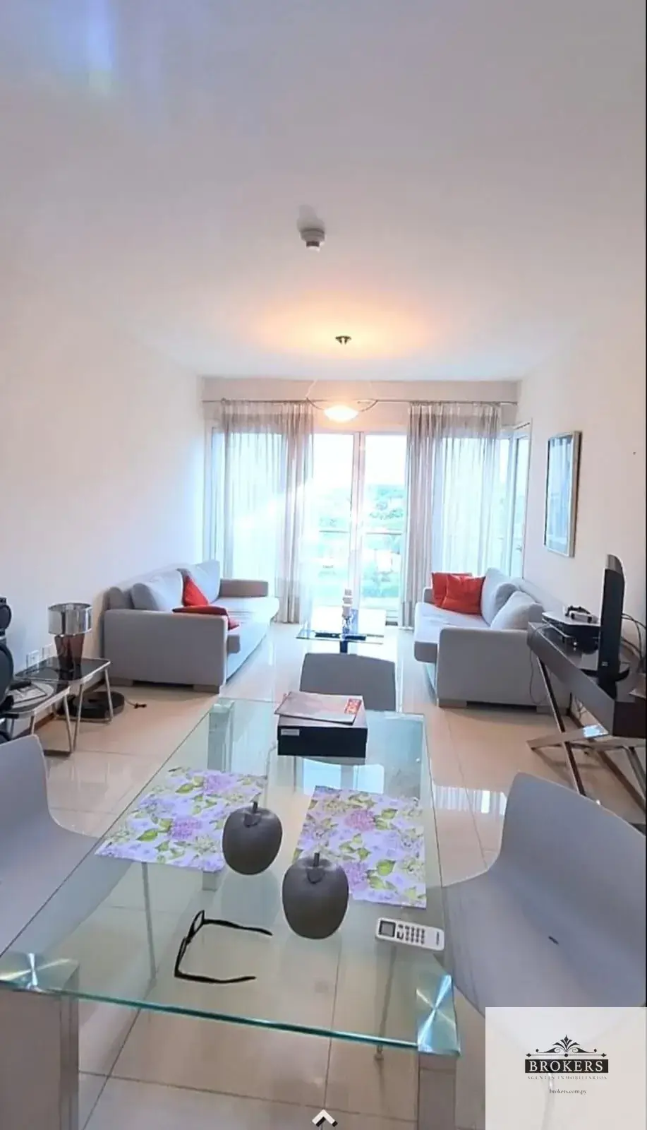 Departamento de 2 dormitorios en Alquiler en Ycuá Satí, Asunción - Image 4