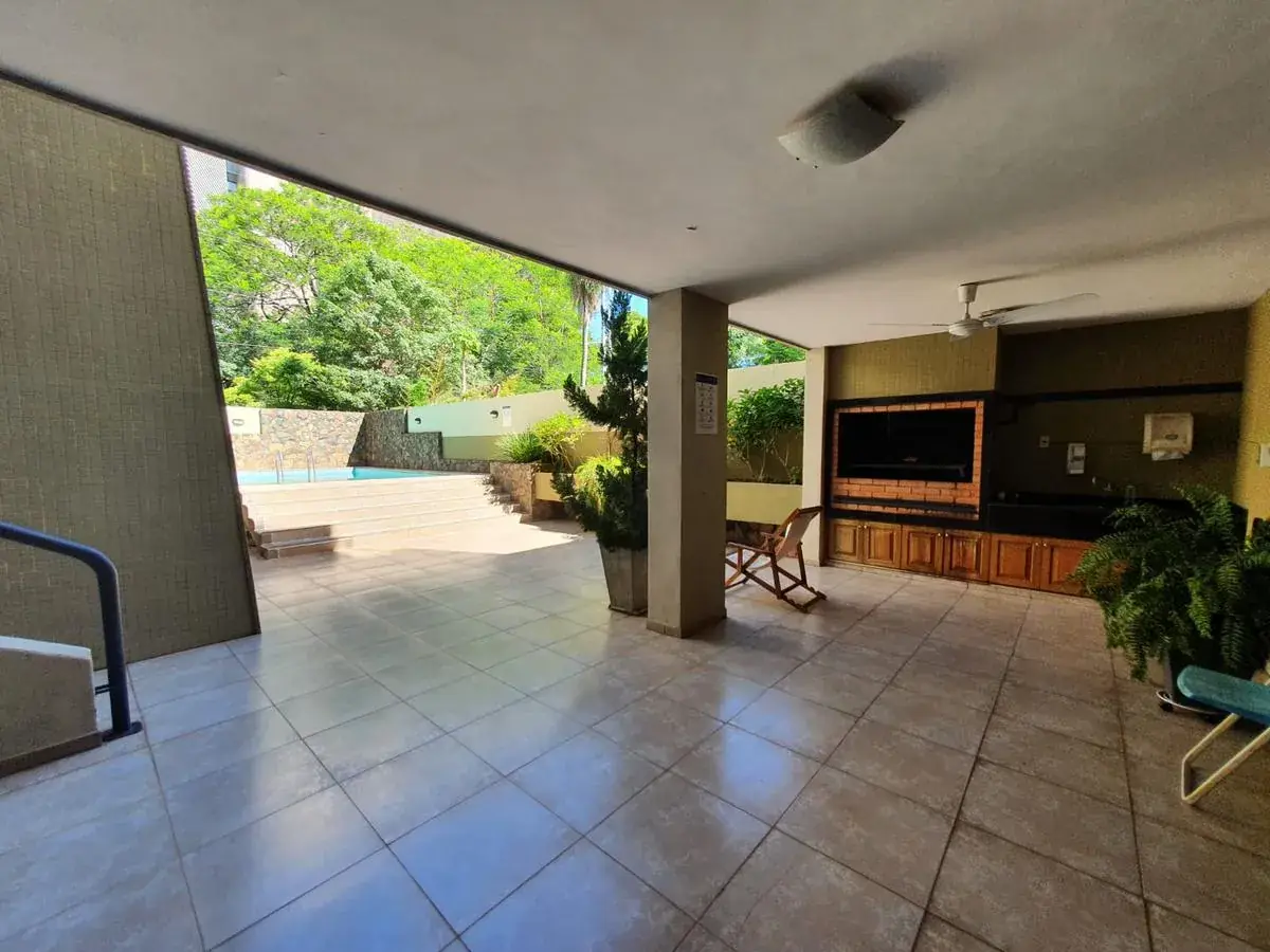 2-Bedroom Apartment for Sale in Carmelitas, Asunción - Image 3