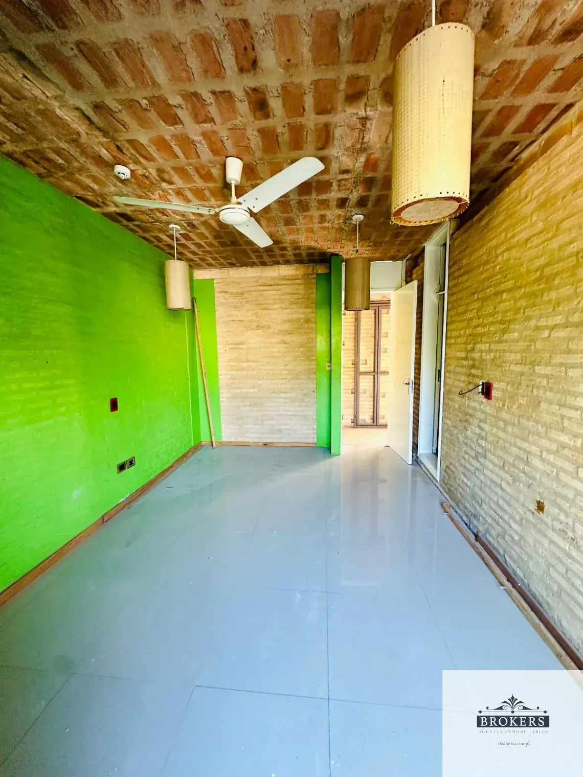 Office of 550m² for Rent in Mburucuyá, Asunción - Image 4