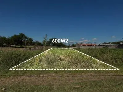 Terreno de 600m² en Venta en Ypacaraí