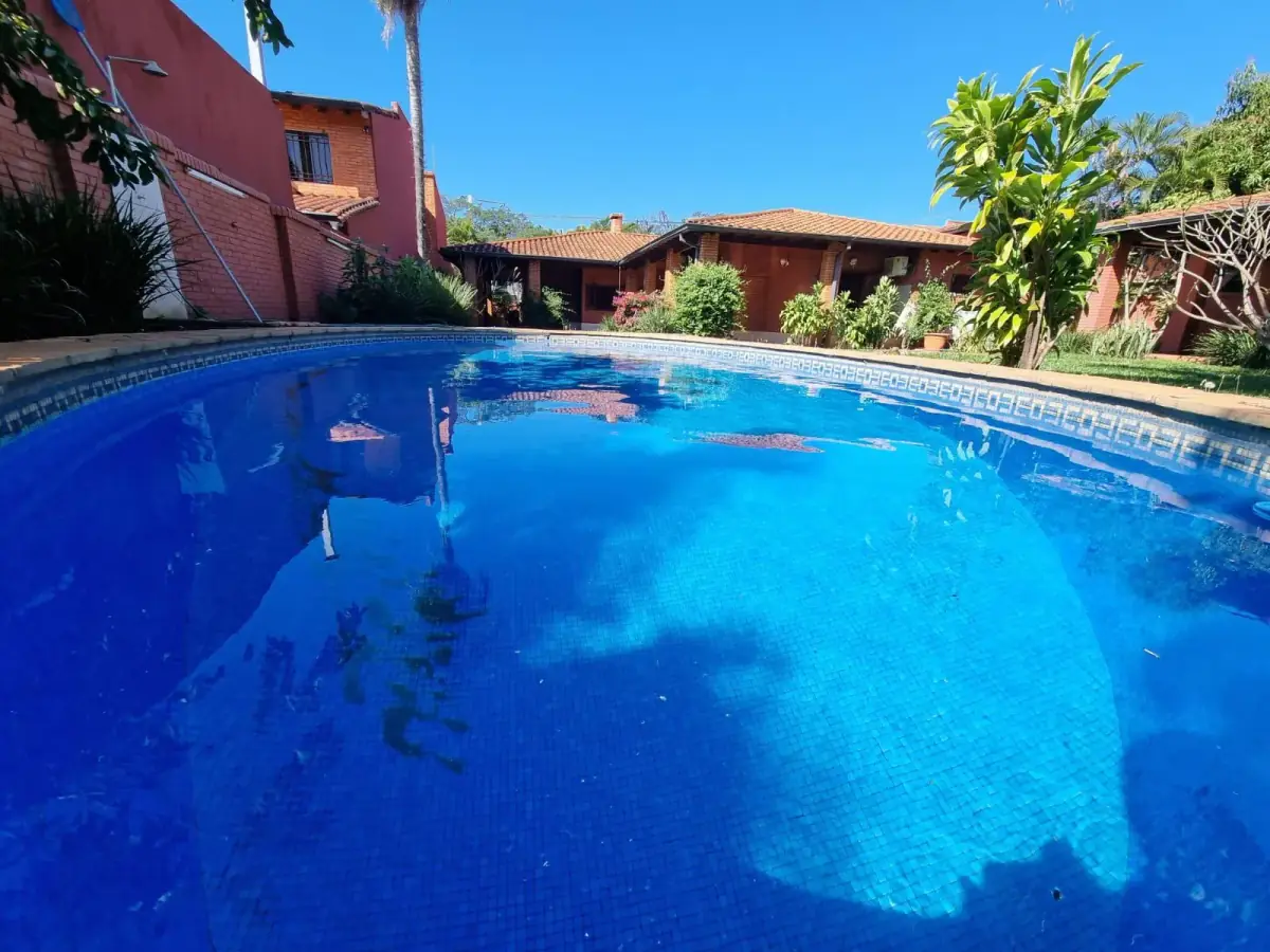 Casa de 3 dormitorios en Venta en Madame Lynch, Asunción - Image 9