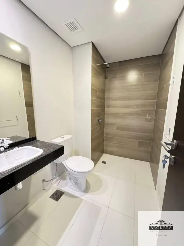 1-Bedroom Apartment for Sale in Campo Grande, Luque - Image 5