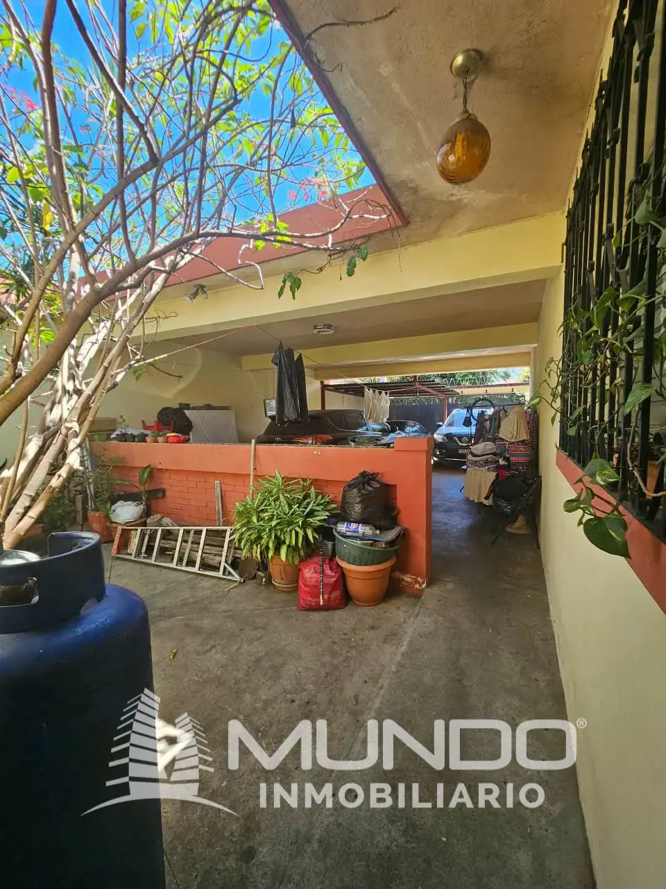Casa de 4 dormitorios, 358.6m², en Venta en Zona 11, Ciudad de Guatemala - Image 10