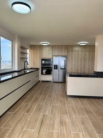 Penthouse en alquiler, Urb. Colinas de Bello Monte, calle Chulavista. - Image 6