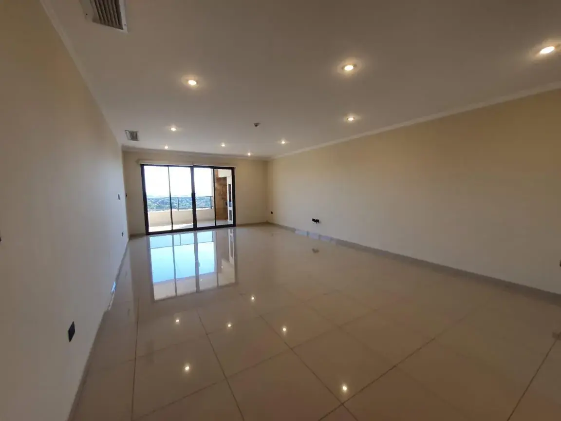 3-Bedroom Apartment for Sale in Carmelitas, Asunción - Image 18