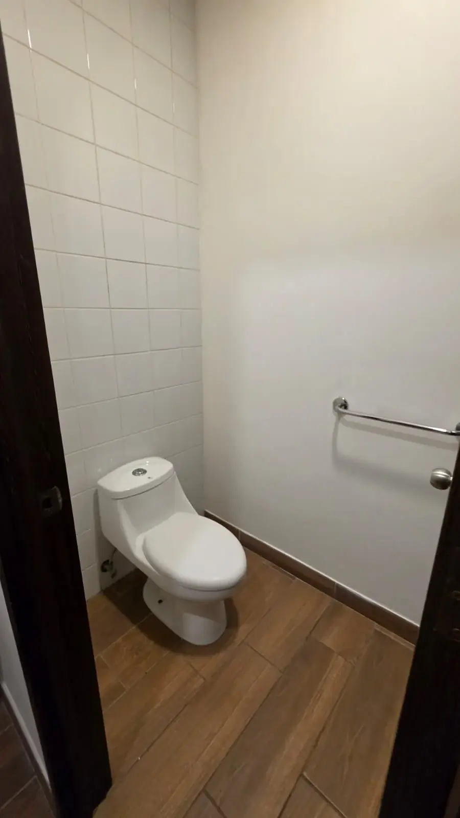 Departamento de 2 dormitorios, 71m², en Venta en Departamento de Guatemala - Image 4