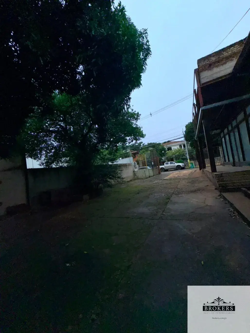 Espaço Comercial de 900m² para Aluguel em Villa Morra, Assunção - Image 16