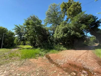 Terreno de 600m² en Venta en Santo Domingo, Areguá