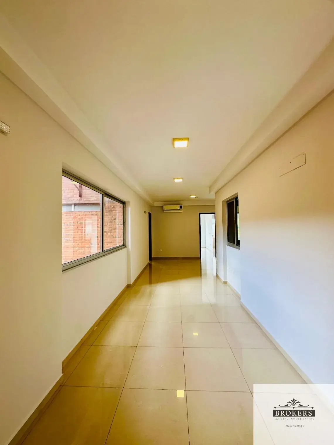 Departamento de 3 dormitorios en Venta en Mburucuyá, Asunción - Image 9