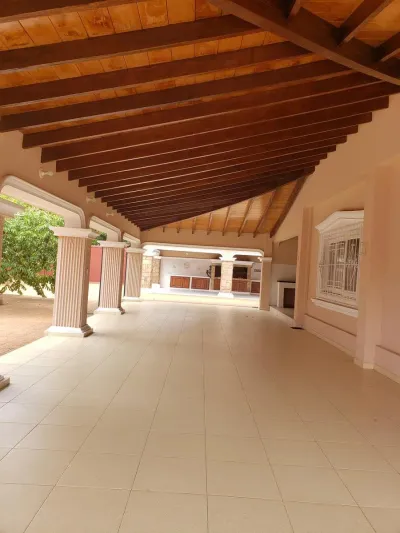 Casa de 4 quartos à Venda em Las Mercedes, San Lorenzo