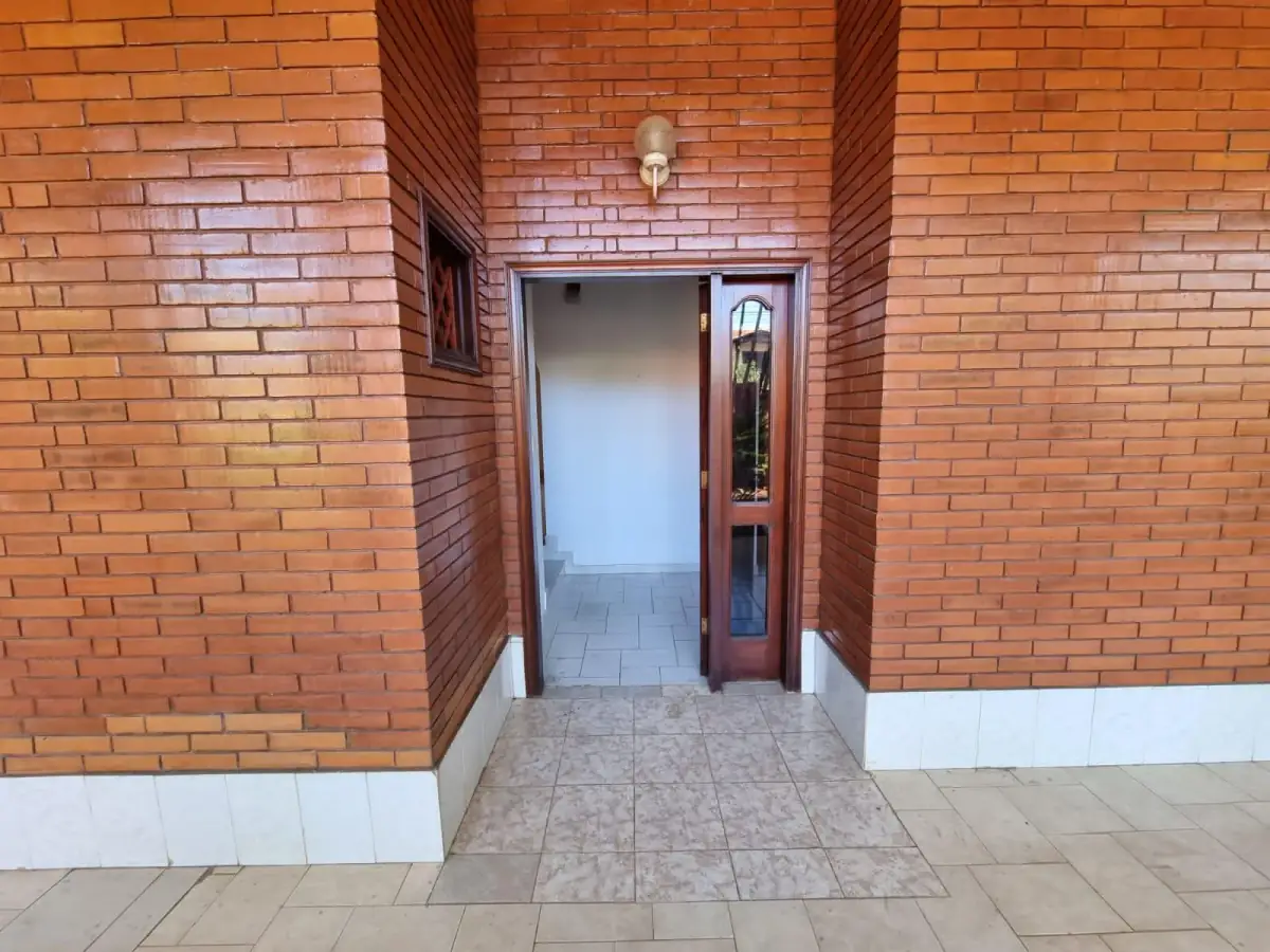 Casa de 3 dormitorios en Venta en Madame Lynch, Asunción - Image 13