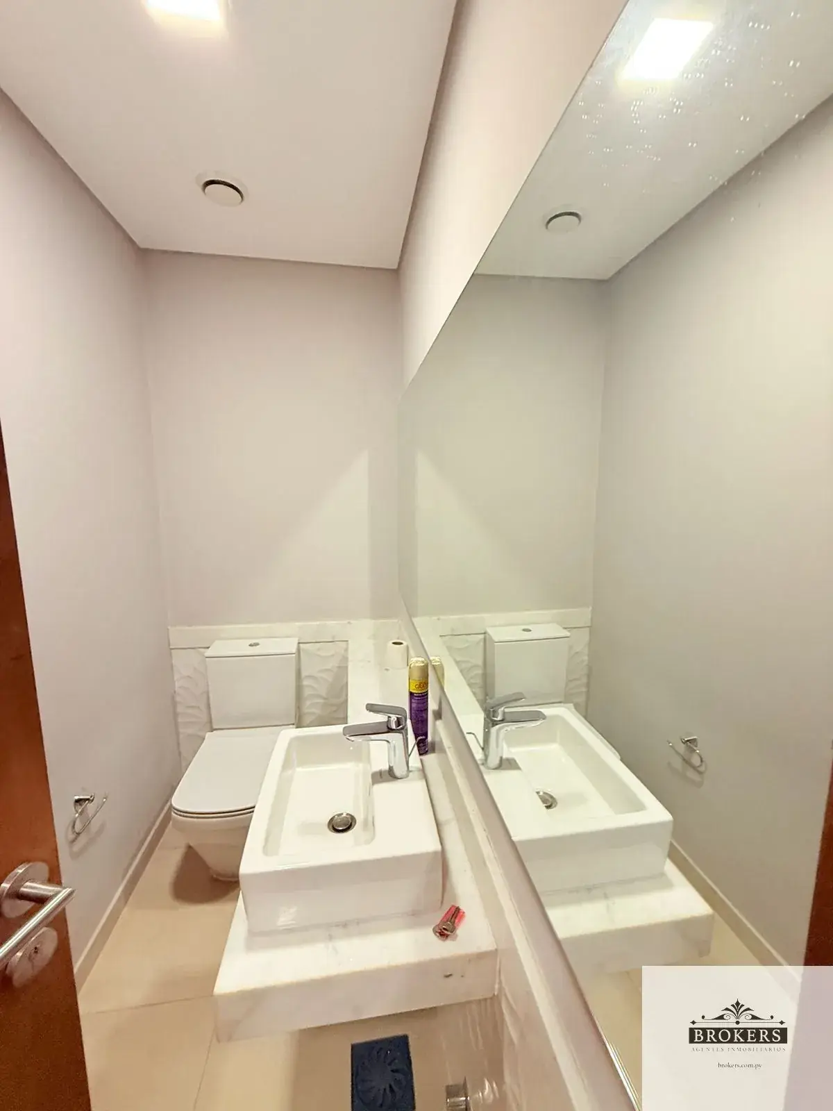 2-Bedroom Apartment for Rent in Ycuá Satí, Asunción - Image 7