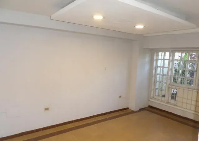 4-Bedroom House for Sale in Recoleta, Asunción - Image 6