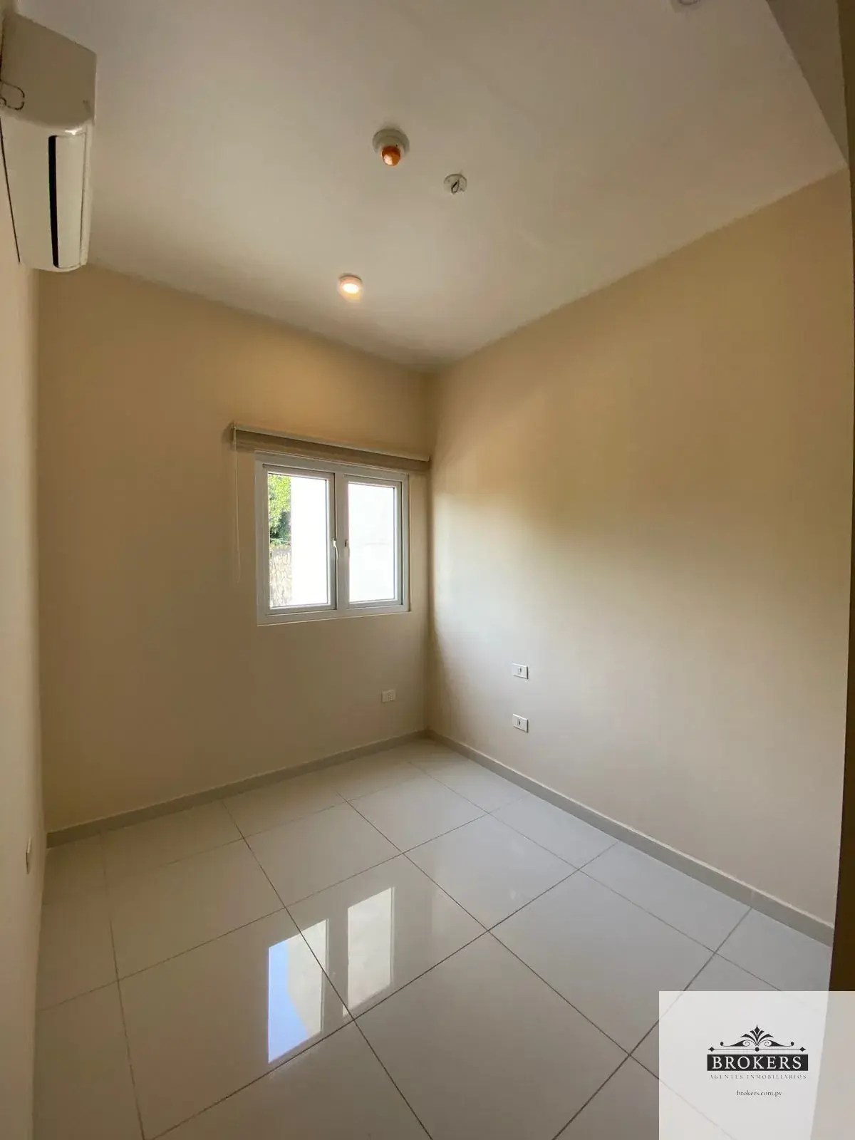Apartamento de 3 quartos à venda em Jara, Assunção - Image 14