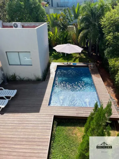 Casa de 4 dormitorios en Venta en Santa Rosalina, San Bernardino