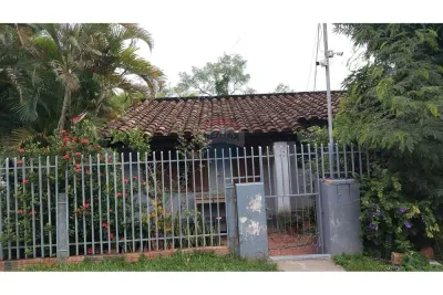 Terreno de 1.730m² à Venda em Areguá