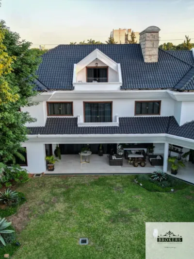 4-Bedroom House for Sale in Ycuá Satí, Asunción