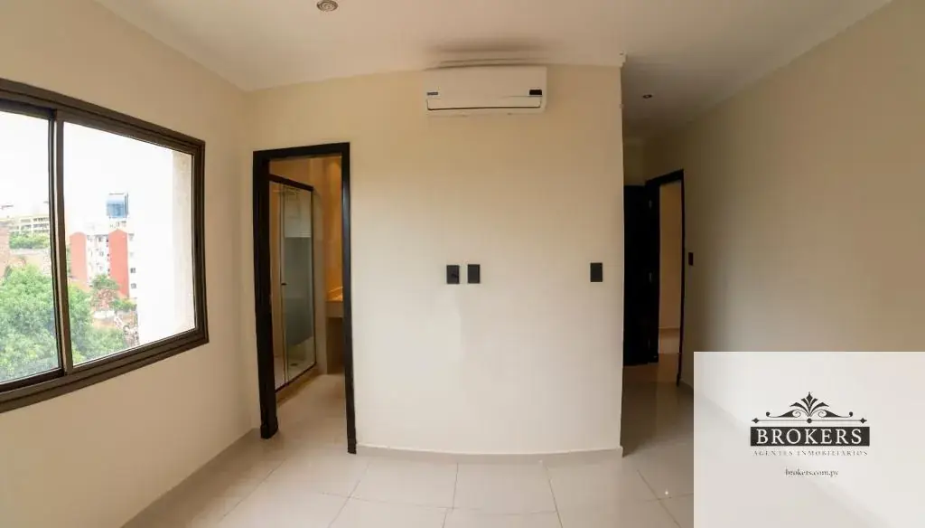 Apartamento de 3 quartos à Venda em Carmelitas, Assunção - Image 13