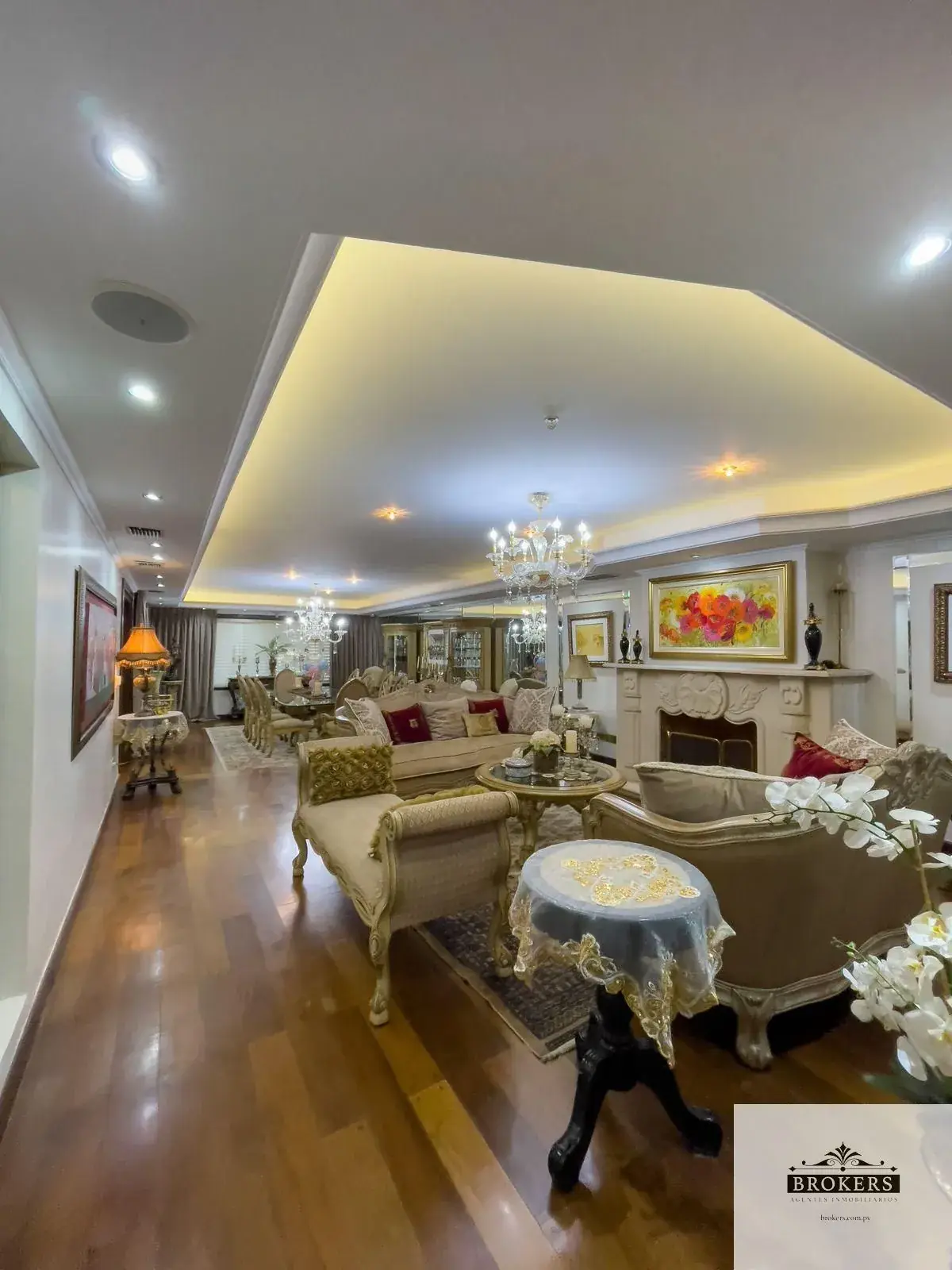 Casa de 4 dormitorios en Venta en Ycuá Satí, Asunción - Image 3