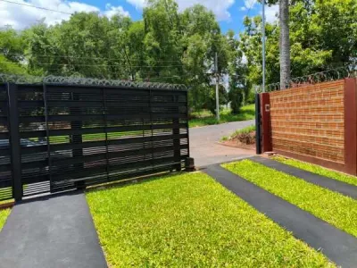 Casa de 3 dormitorios en Venta en Centro, Villa Elisa