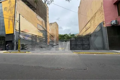546m² Land for Sale in La Catedral, Asunción