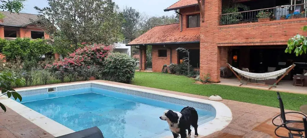 3-Bedroom House for Sale in Loma Merlo, Luque - Image 6
