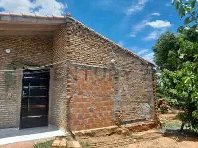 Casa de 2 dormitorios en Venta en Julián Augusto Saldívar