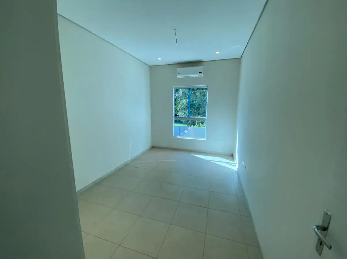 Casa de 3 dormitorios en Venta en Cuarto Barrio, Luque - Image 12